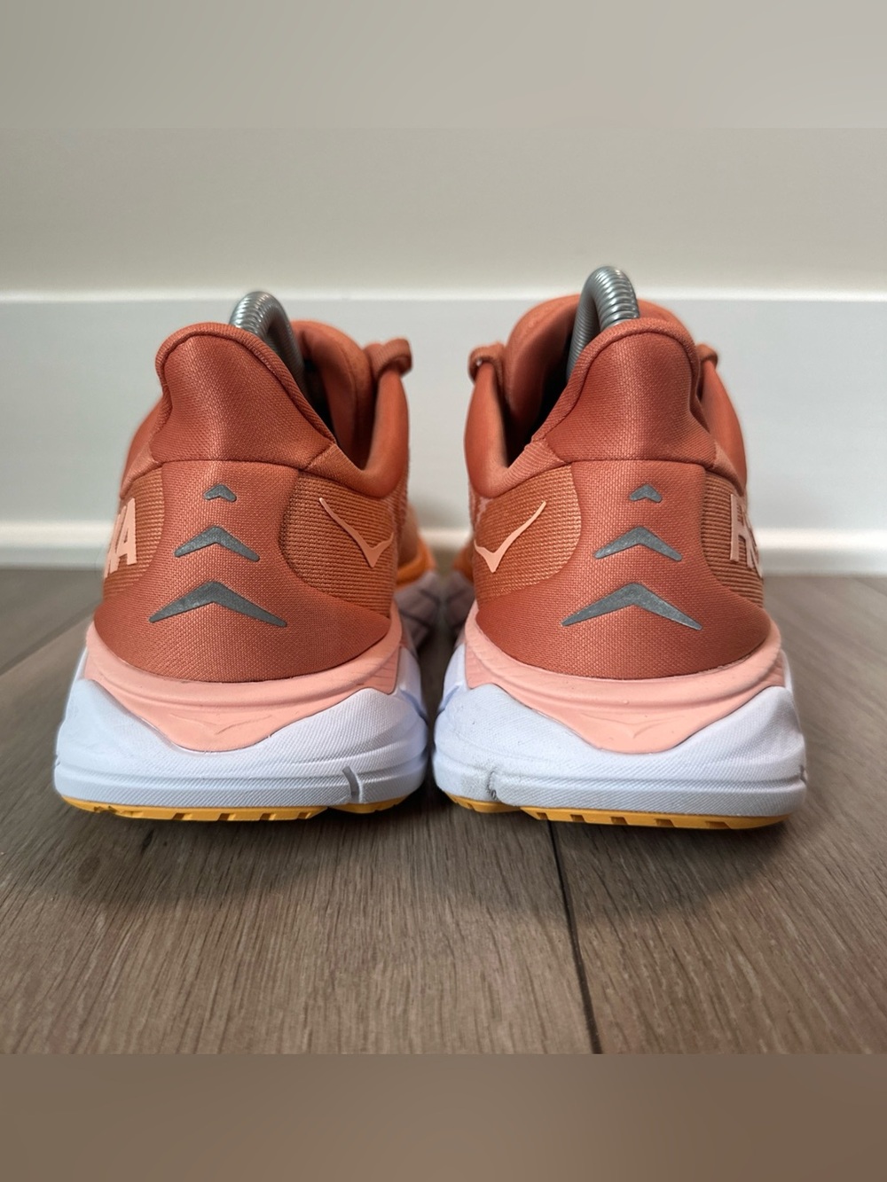 Hoka One One Arahi 6 Womens Size 9.5 Running Shoes Sneakers Sun Baked Orange - Picture 7 of 16